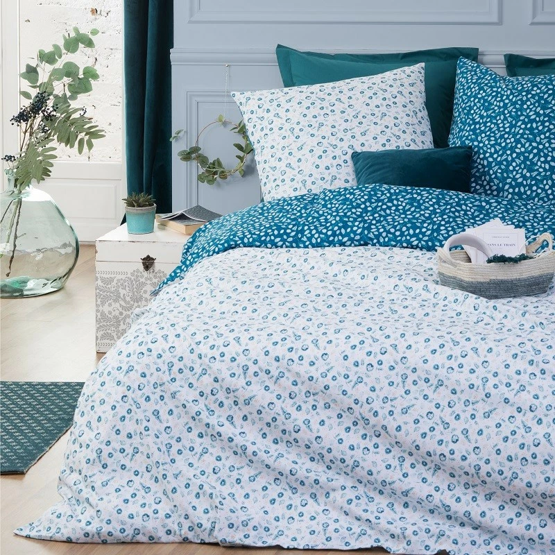 Parure de lit Fleurs blanc/bleu 240x220 Atmosphera Parure De Lit Fleurs Blanc/bleu 240x220 Atmosphera -Ledepot-bailleul Soldes Magasin parure de lit fleurs blancbleu 240x220 atmosphera